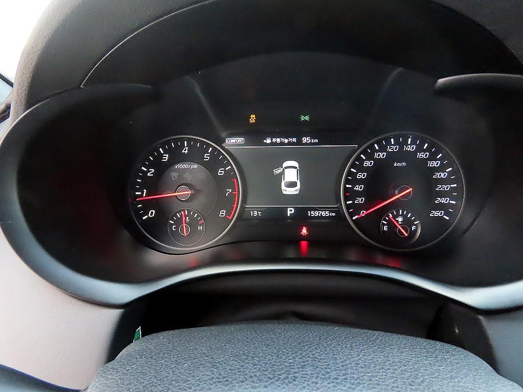 KIA Stinger - Vista 9