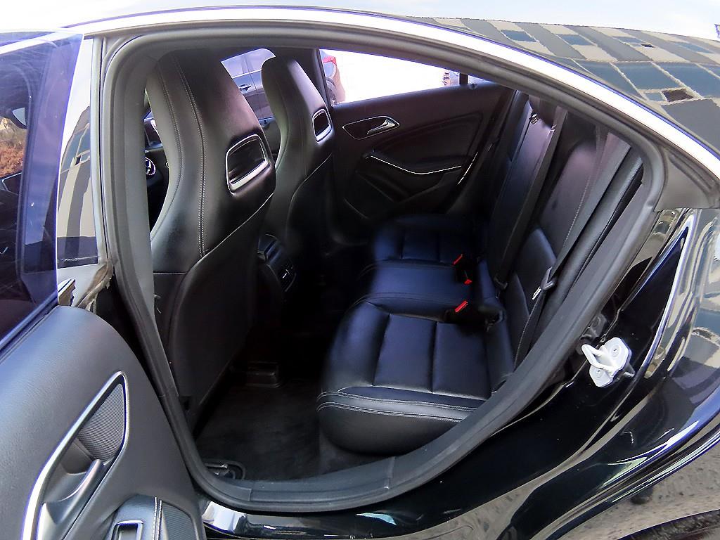Mercedes Benz CLA Class - Vista 6