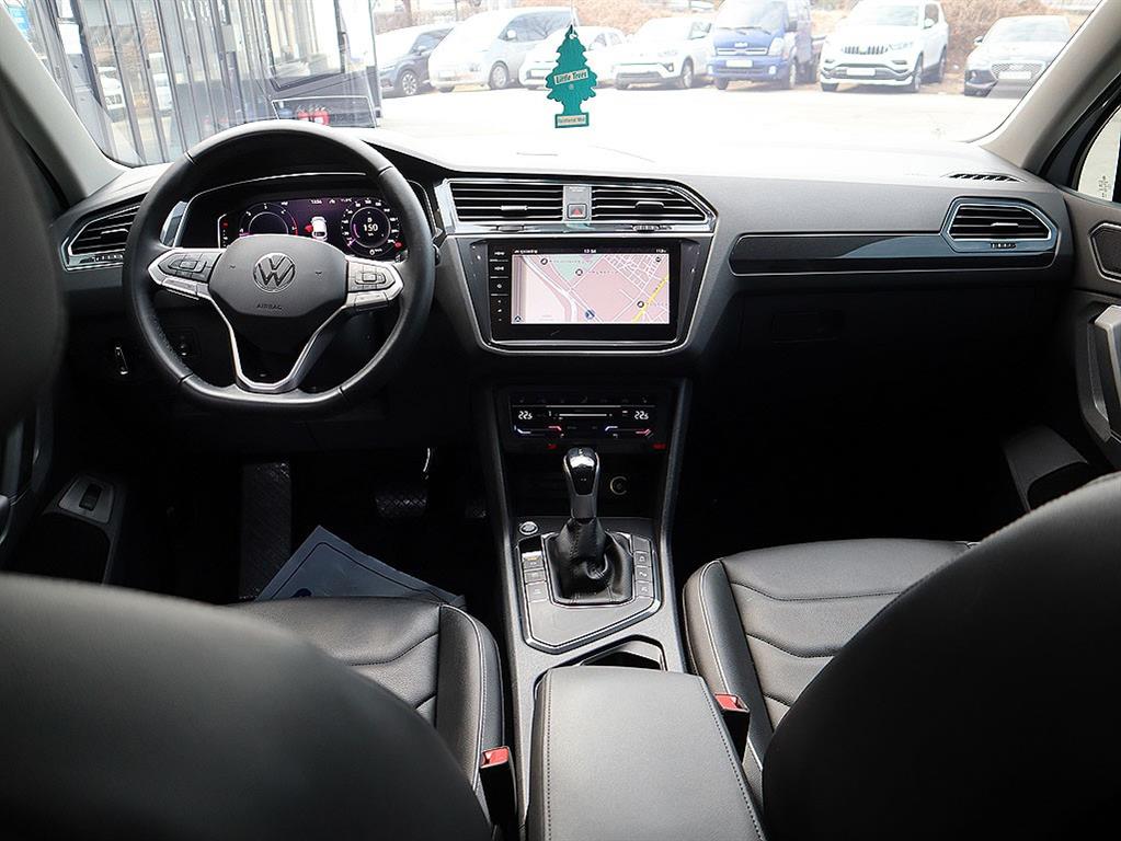 Volkswagen Tiguan - Vista 5