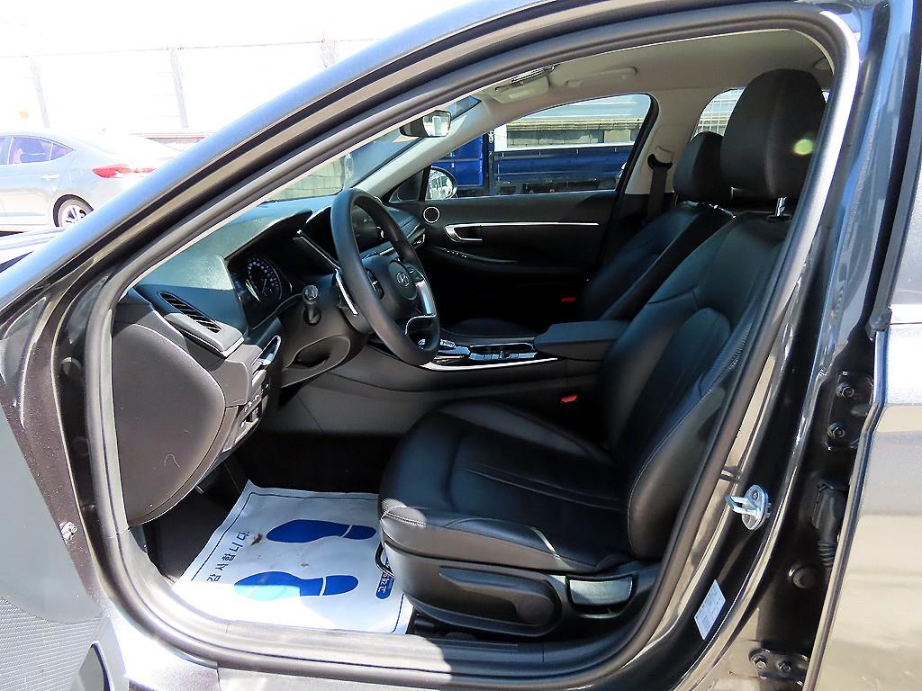 HYUNDAI Sonata - Vista 5