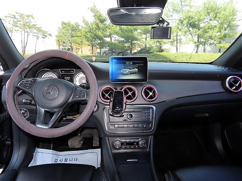 Mercedes Benz CLA Class - Vista 7