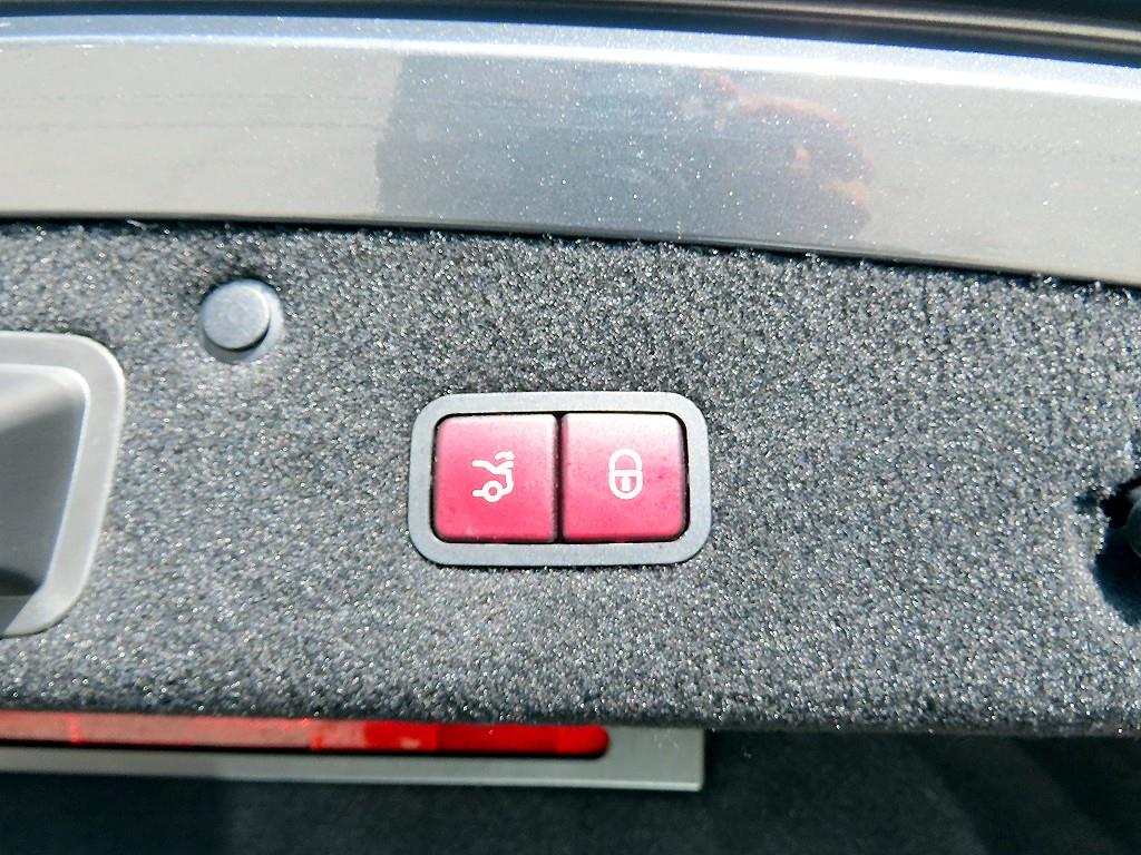 Mercedes Benz S Class 2018 Gris - Importación desde Corea - HF Imports Iquique - Foto 17