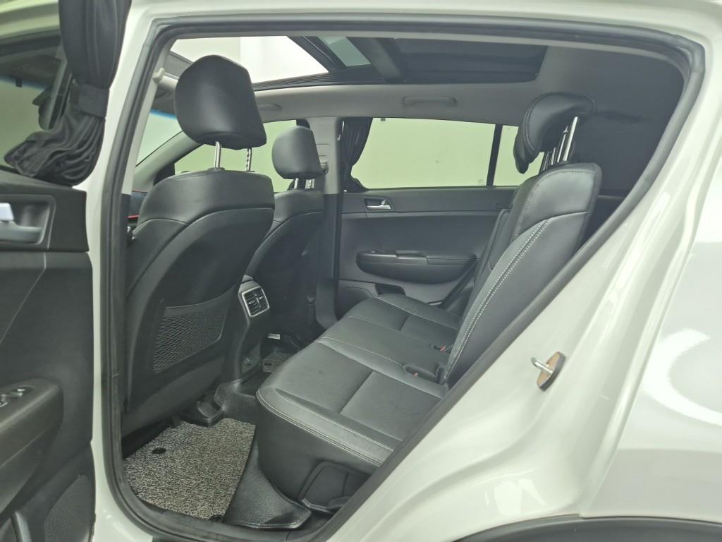 KIA Sportage - Vista 12