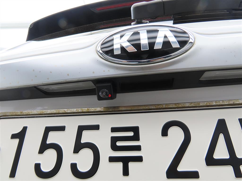KIA Seltos 2022 Blanco - Importación desde Corea - HF Imports Iquique - Foto 17