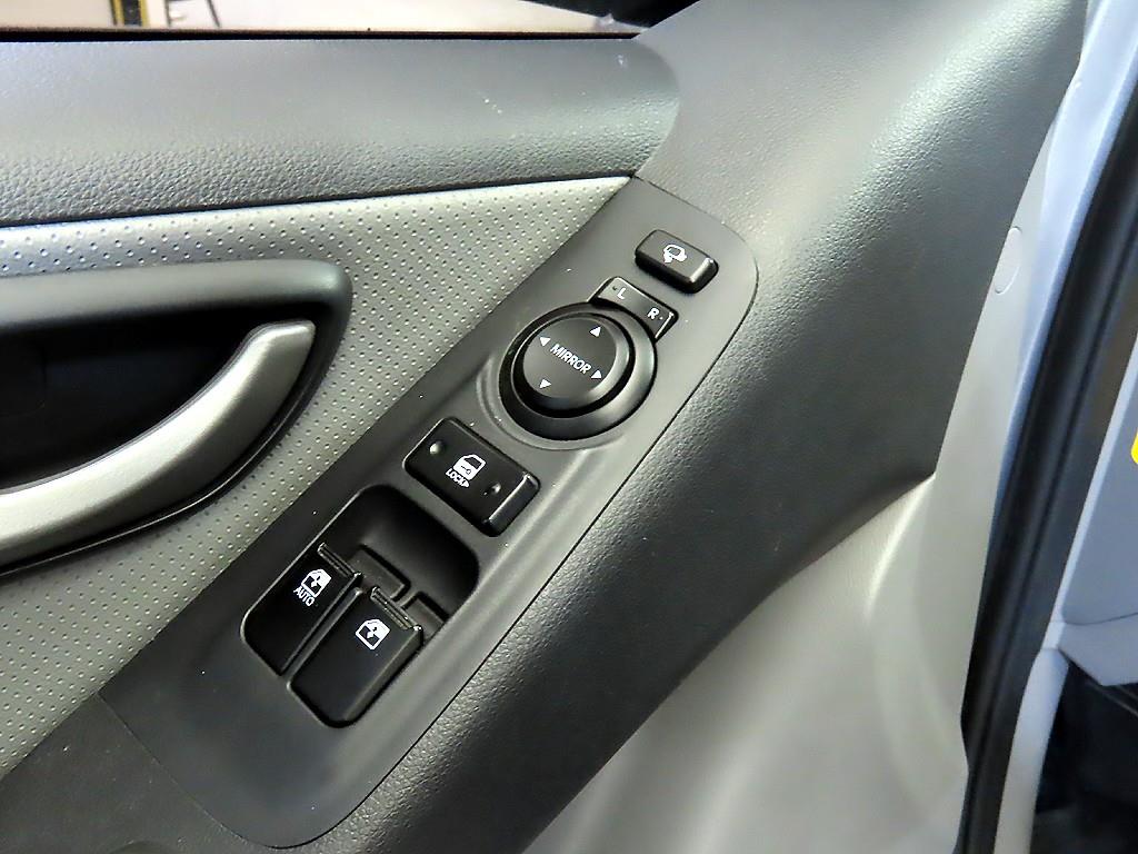 HYUNDAI Starex 2020 Gris - Importación desde Corea - HF Imports Iquique - Foto 16