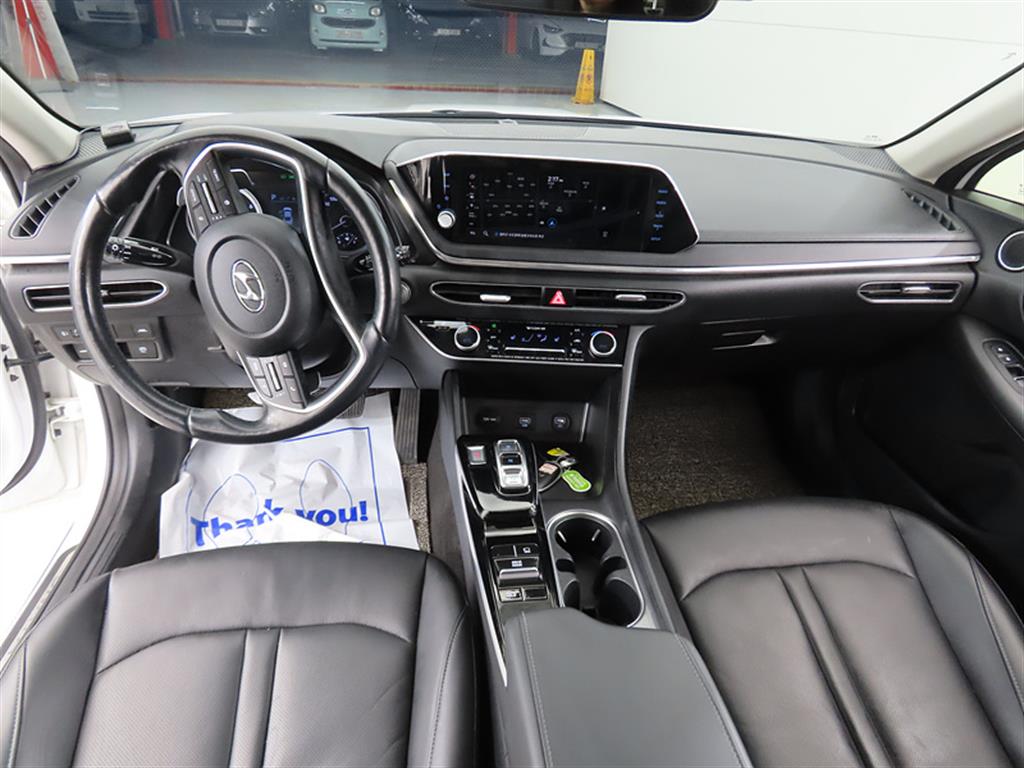 HYUNDAI Sonata - Vista 7