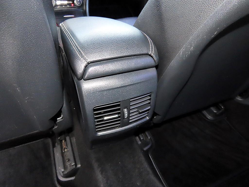 Mercedes Benz CLA Class 2016 Negro - Importación desde Corea - HF Imports Iquique - Foto 17