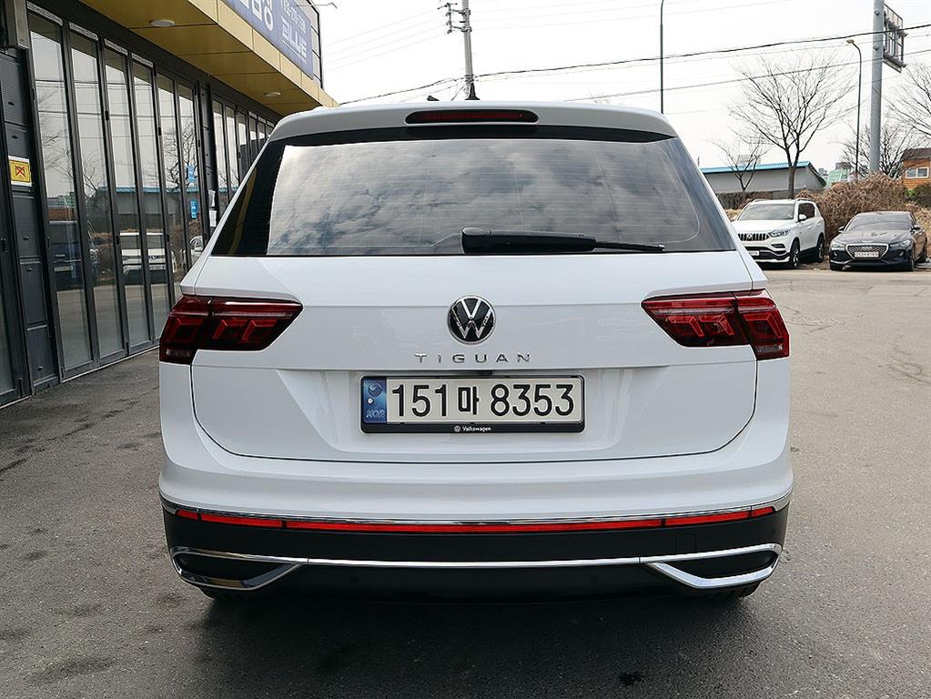 Volkswagen Tiguan - Vista 4