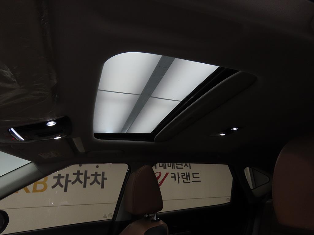 KIA Seltos 2023 Azul - Importación desde Corea - HF Imports Iquique - Foto 18