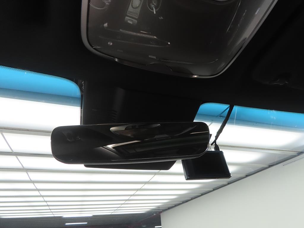 Genesis GV70 - Vista 12