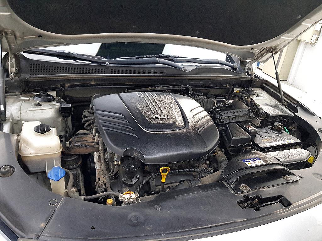 HYUNDAI Aslan - Vista 6