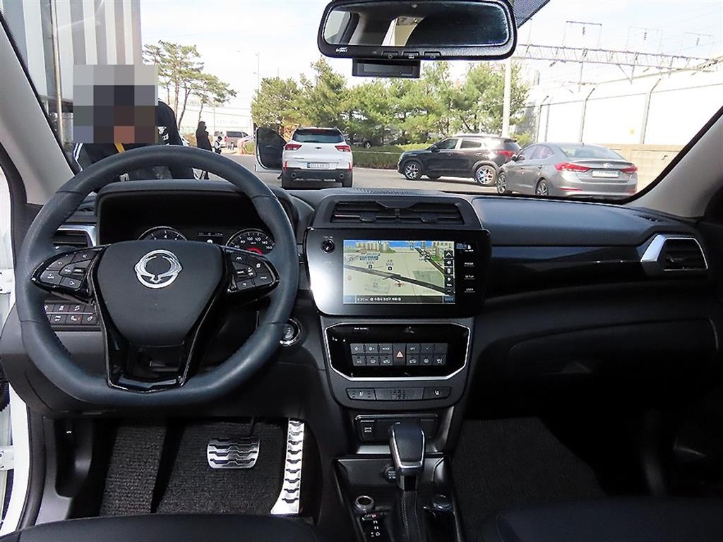 Ssangyong Tivoli - Vista 7