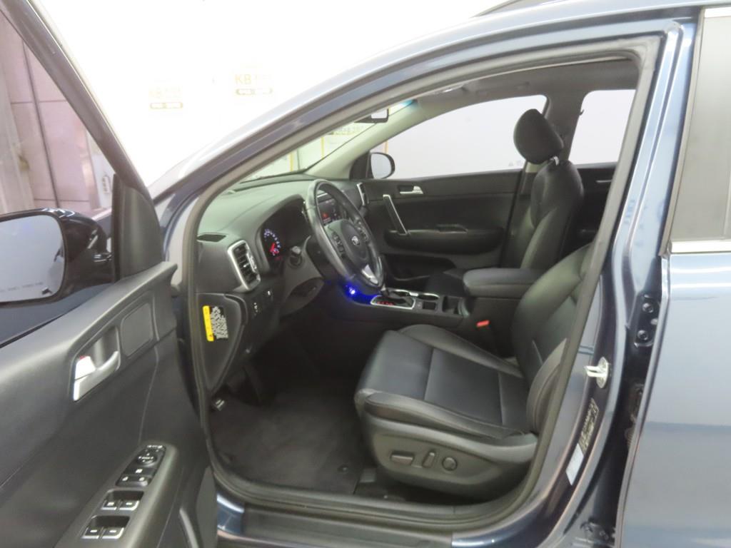 KIA Sportage - Vista 5