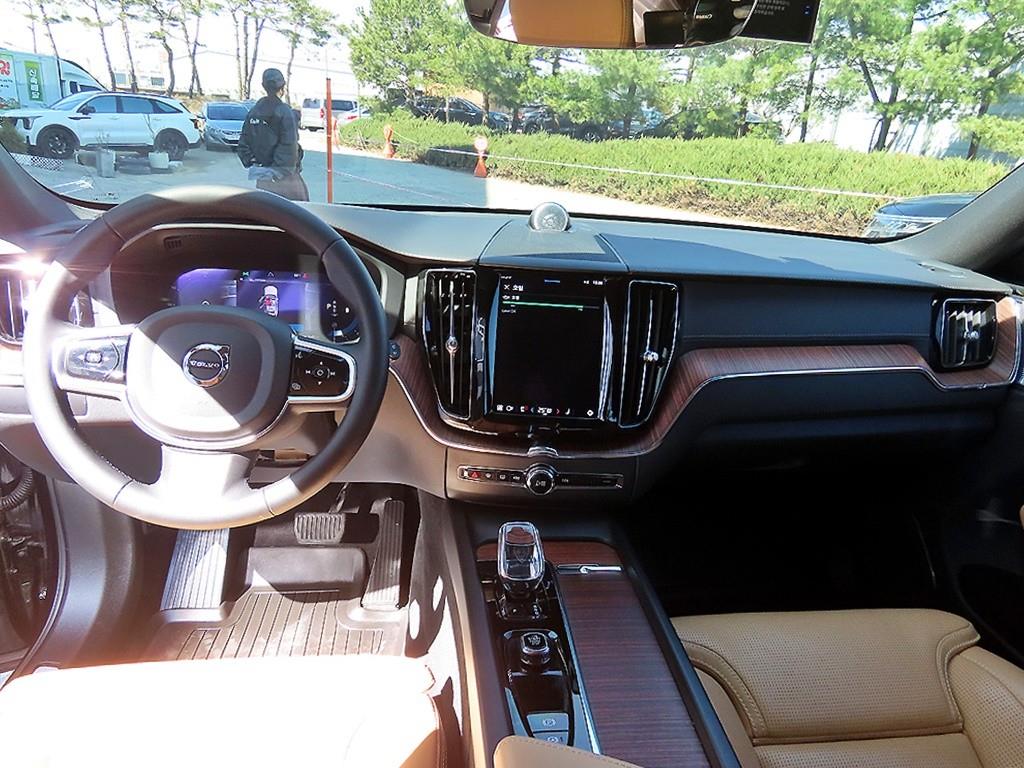 Volvo XC60 - Vista 7