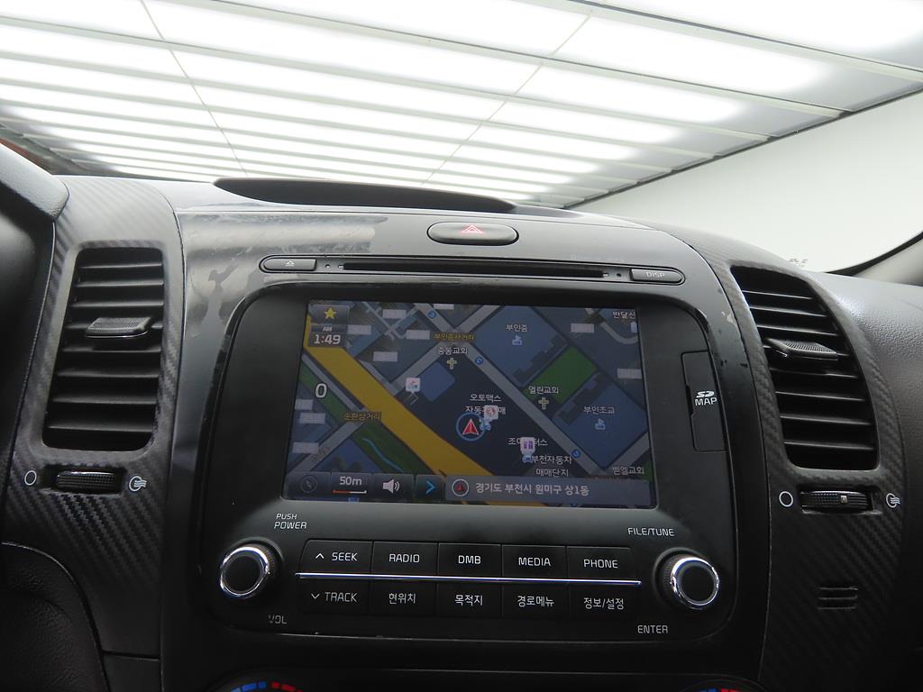 KIA K3 2013 Blanco - Importación desde Corea - HF Imports Iquique - Foto 13