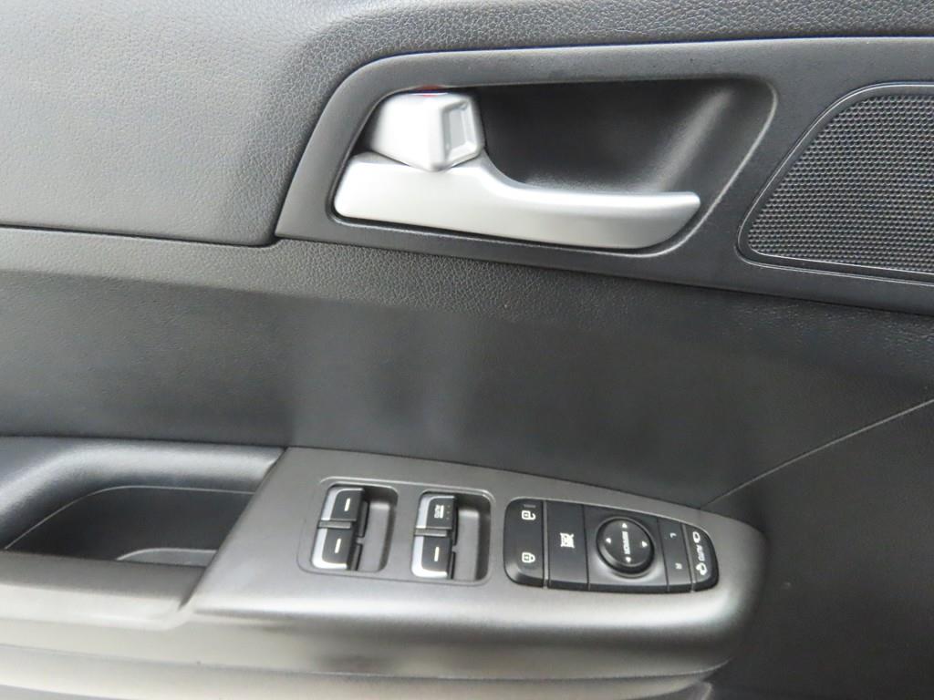 KIA Sportage - Vista 9