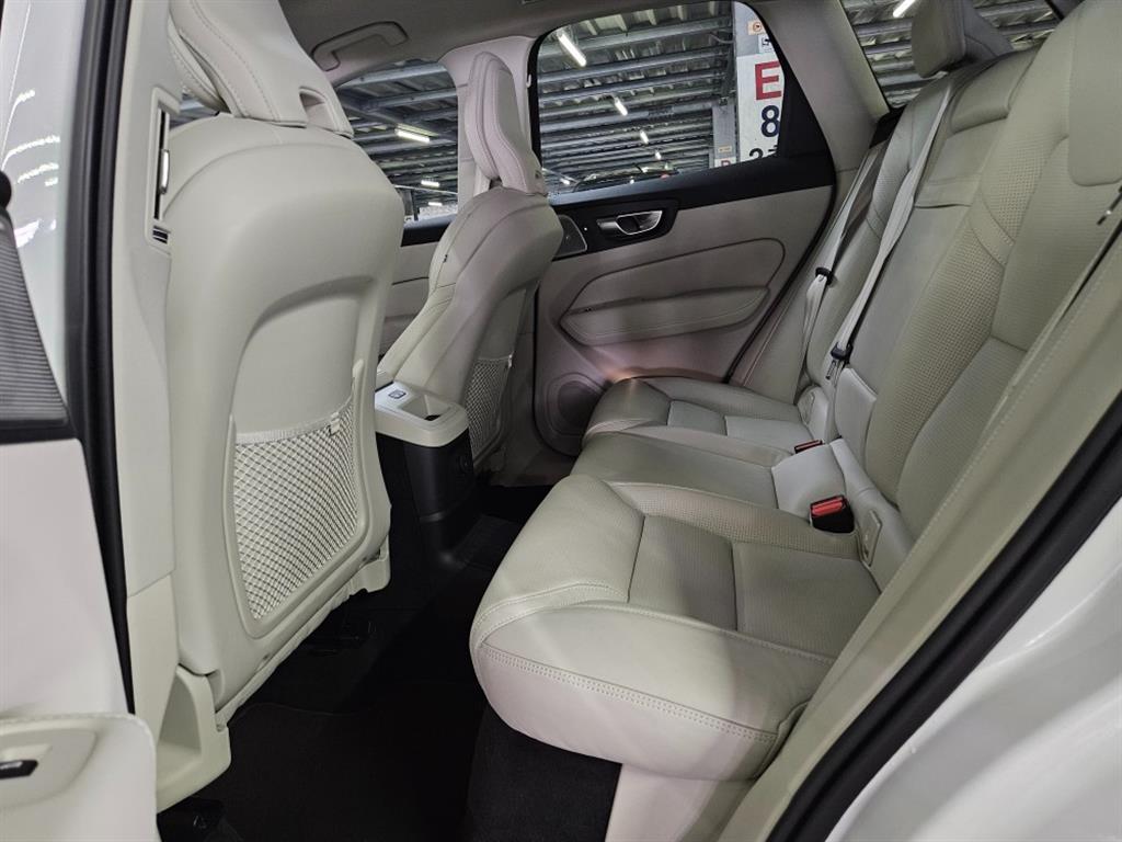 Volvo XC60 2021 Blanco - Importación desde Corea - HF Imports Iquique - Foto 15