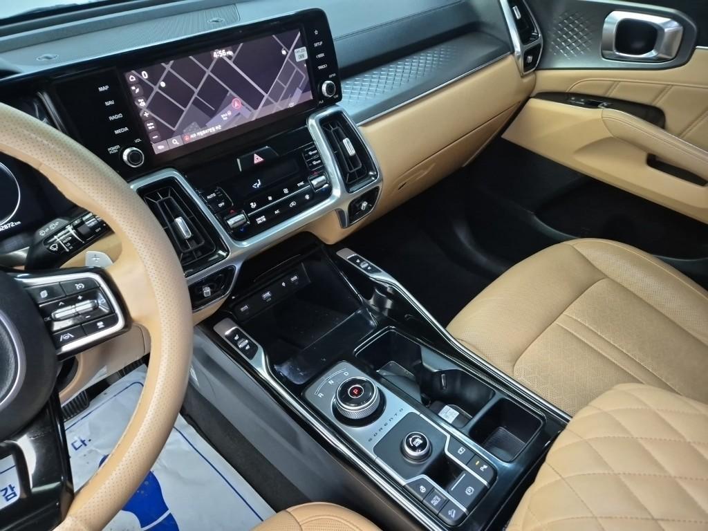 KIA Sorento - Vista 10