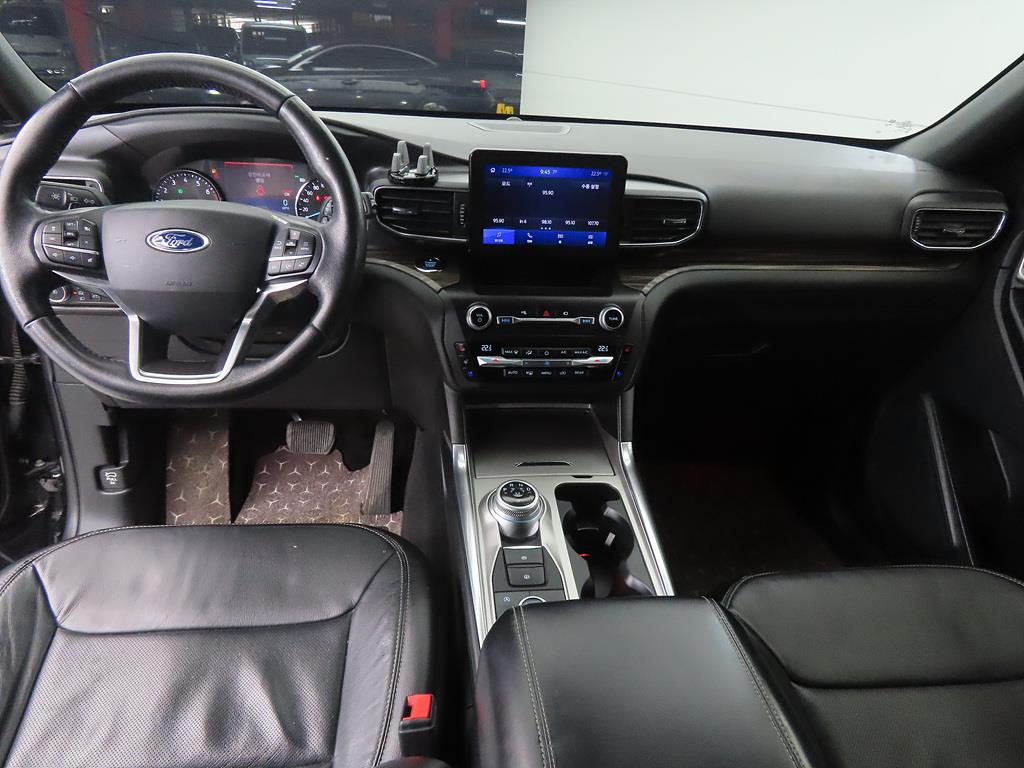 Ford Explorer - Vista 7