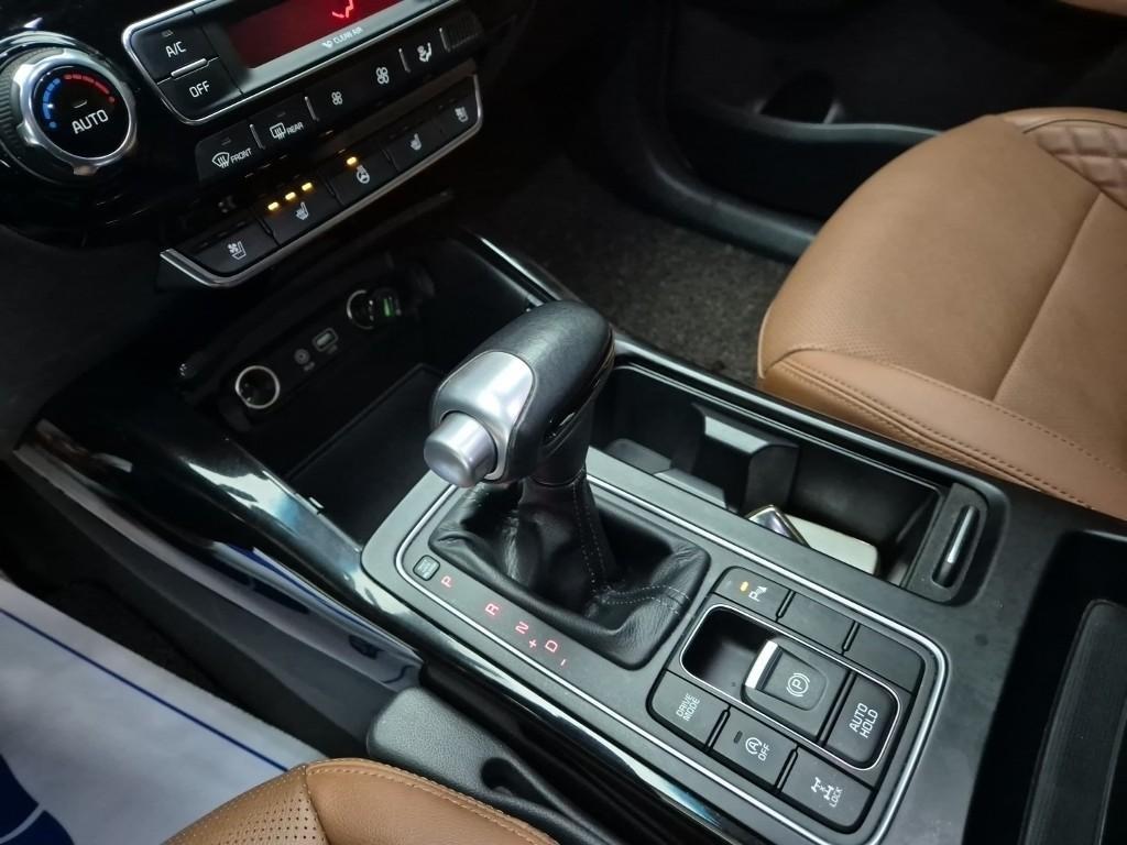 KIA Sorento - Vista 10