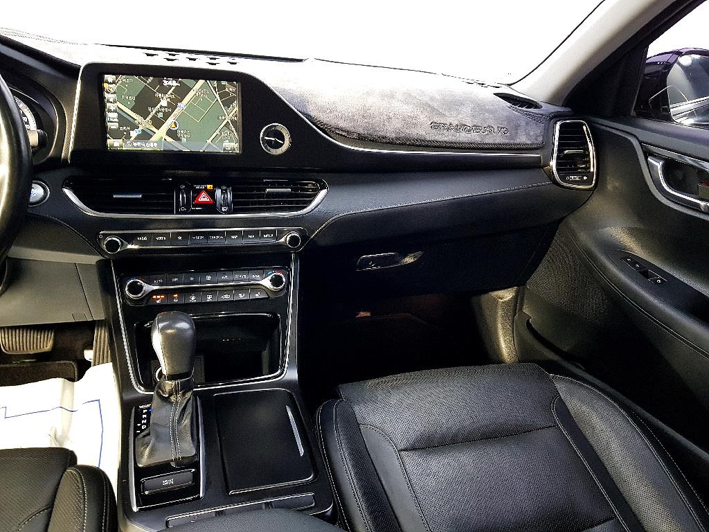 HYUNDAI Grandeur - Vista 11