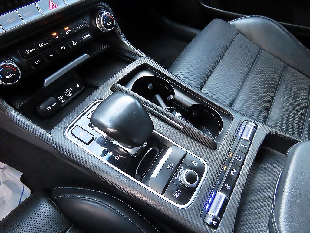 KIA Stinger - Vista 11