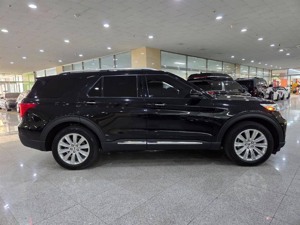 Ford Explorer - Vista 5