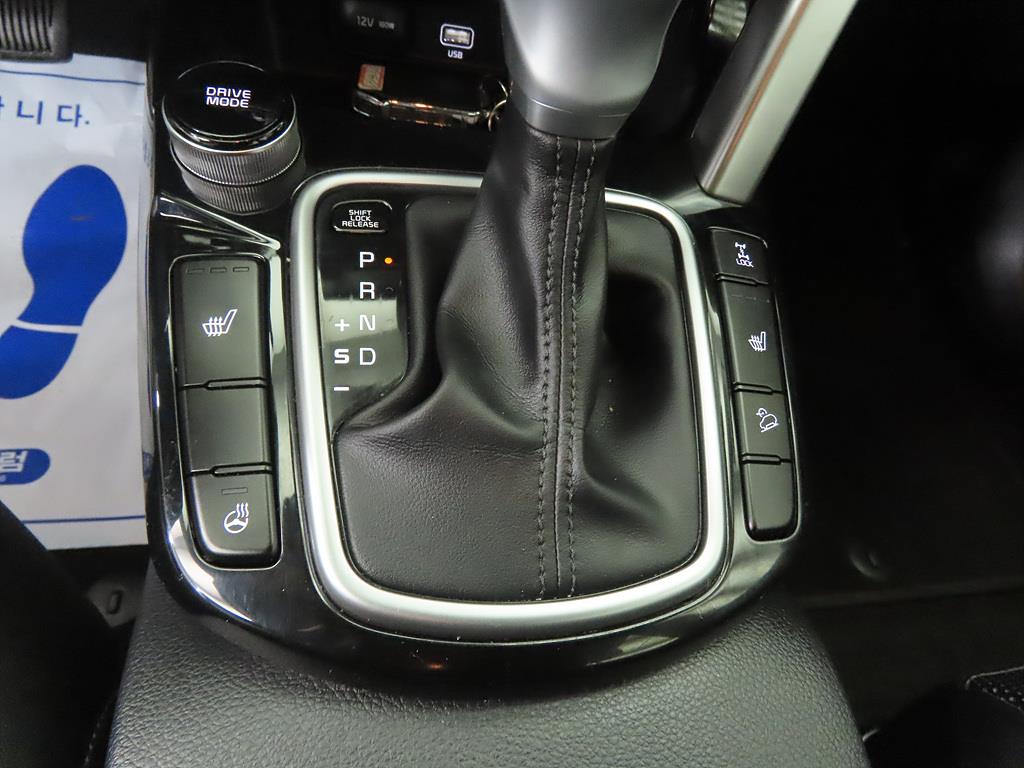 KIA Seltos 2020 Blanco - Importación desde Corea - HF Imports Iquique - Foto 16