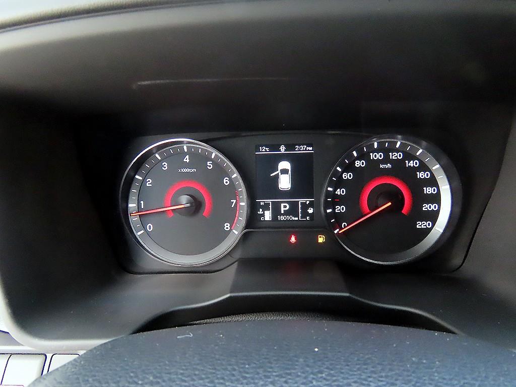 Ssangyong Tivoli - Vista 9