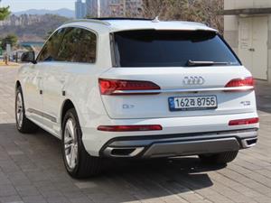 Audi Q7 - Vista 8