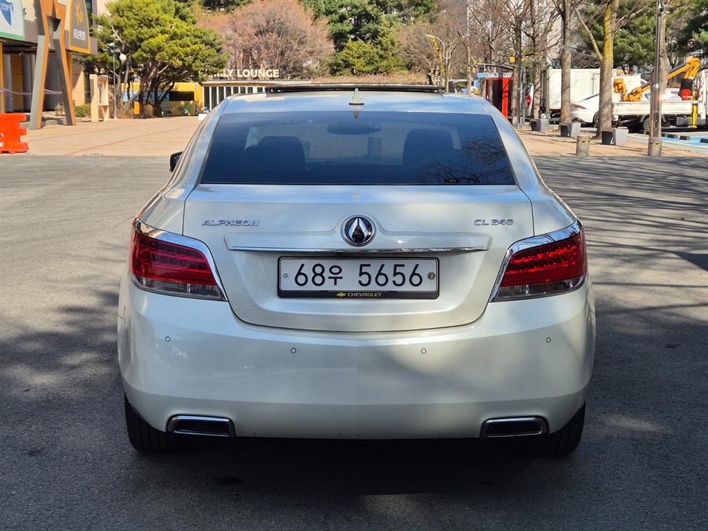 DAEWOO Alpheon - Vista 5