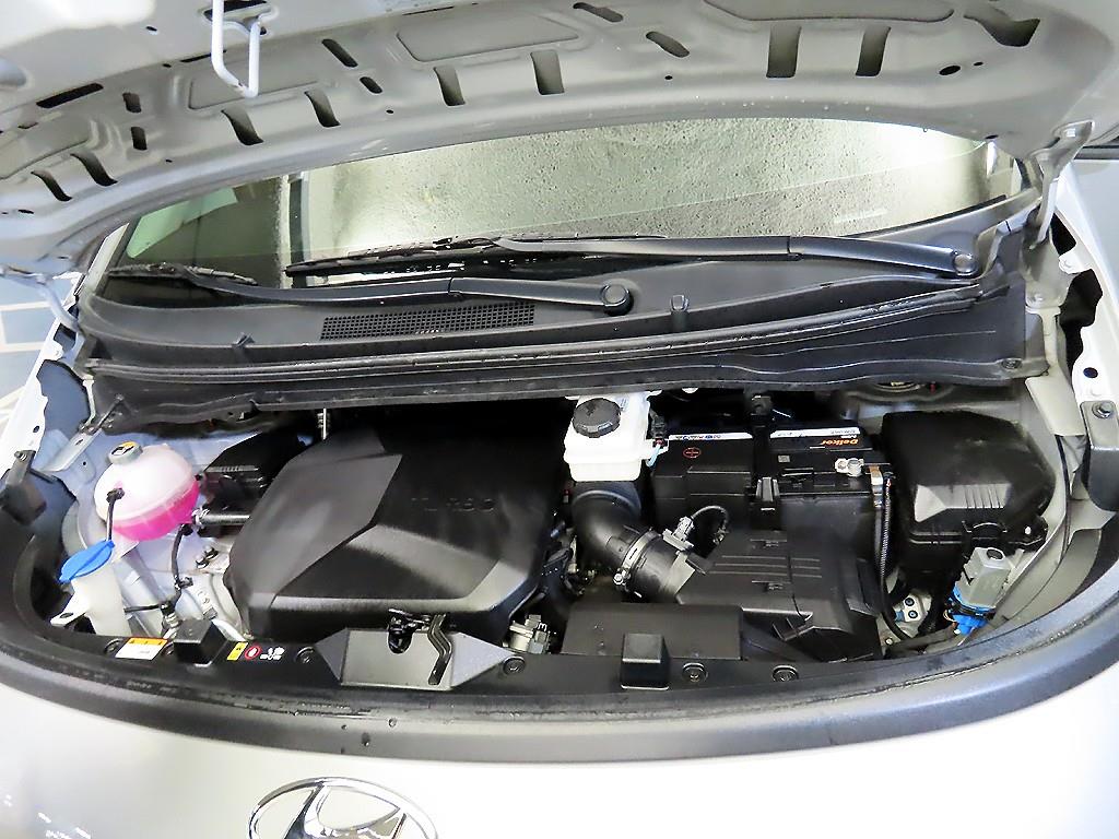 HYUNDAI Staria 2023 Plateado - Importación desde Corea - HF Imports Iquique - Foto 19