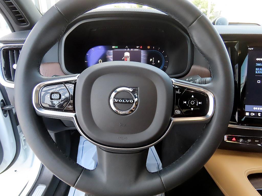 Volvo S90 - Vista 8