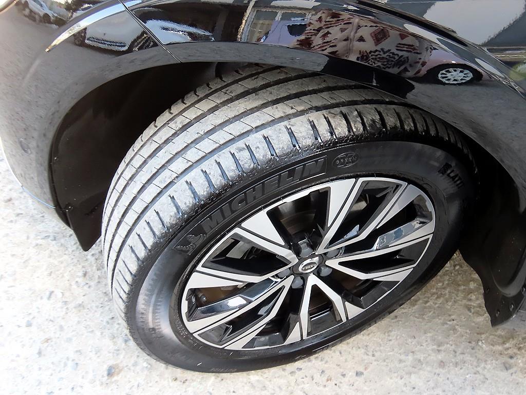 Volvo XC60 2023 Negro - Importación desde Corea - HF Imports Iquique - Foto 20