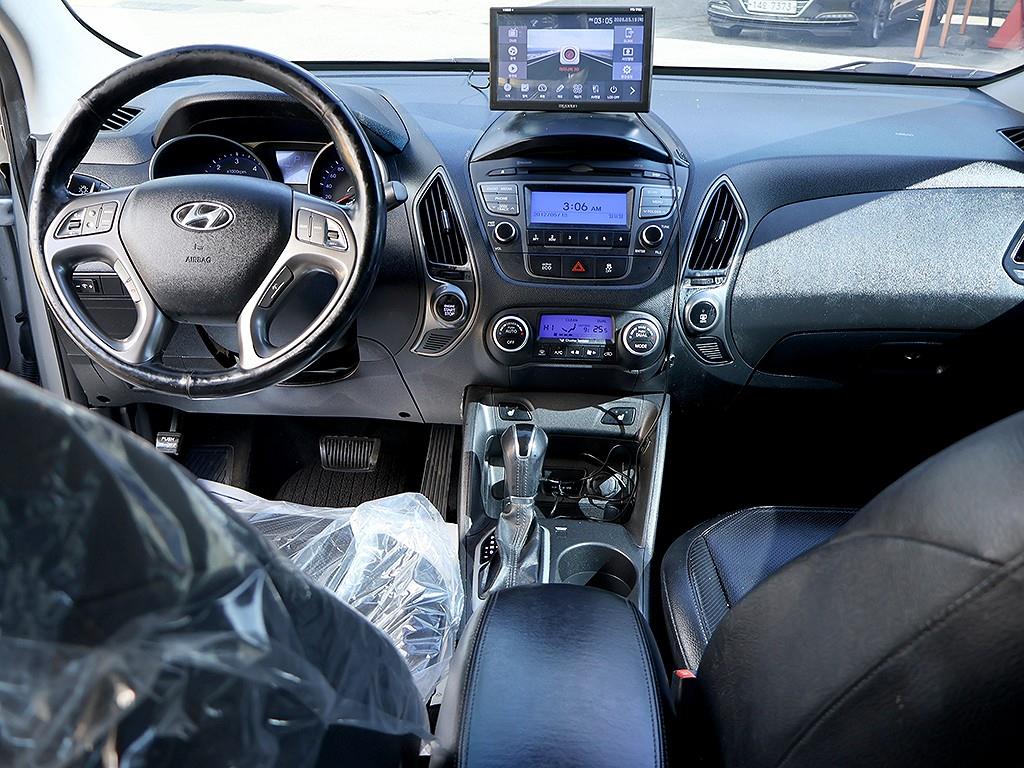 HYUNDAI Tucson - Vista 9