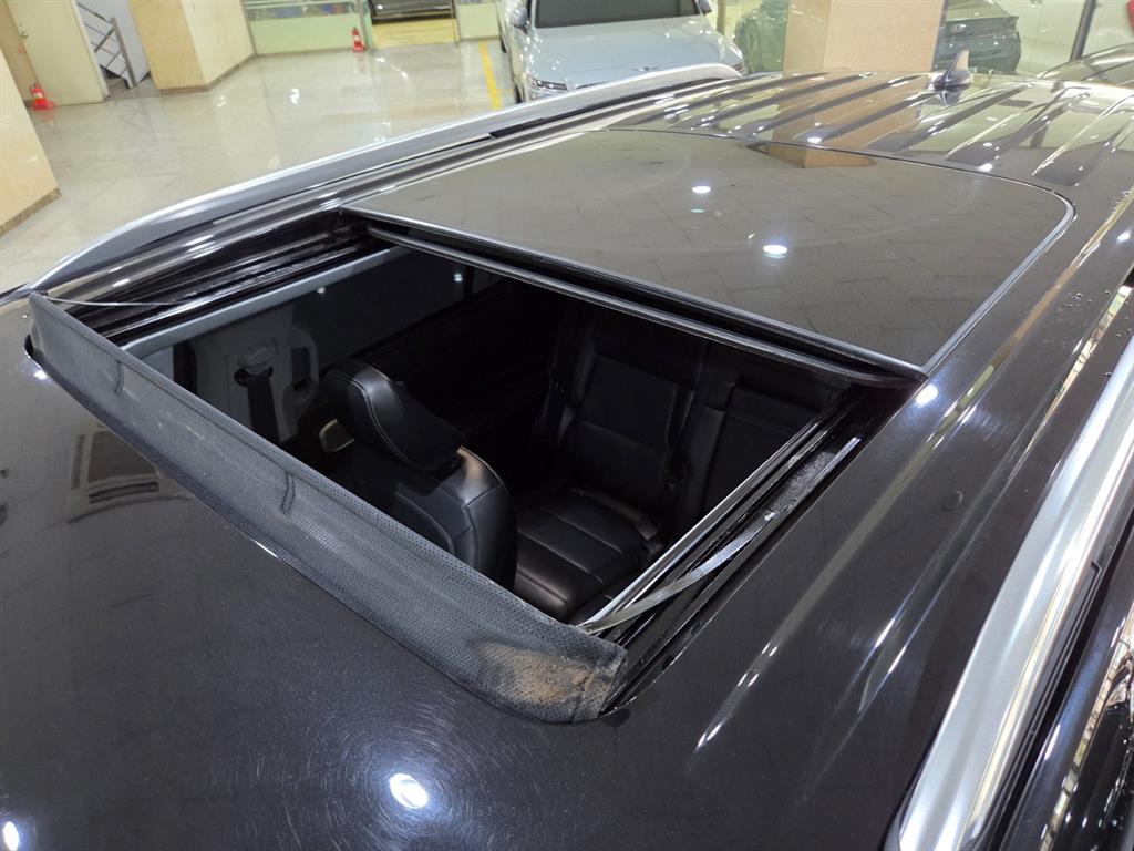 Ford Explorer 2022 Negro - Importación desde Corea - HF Imports Iquique - Foto 17