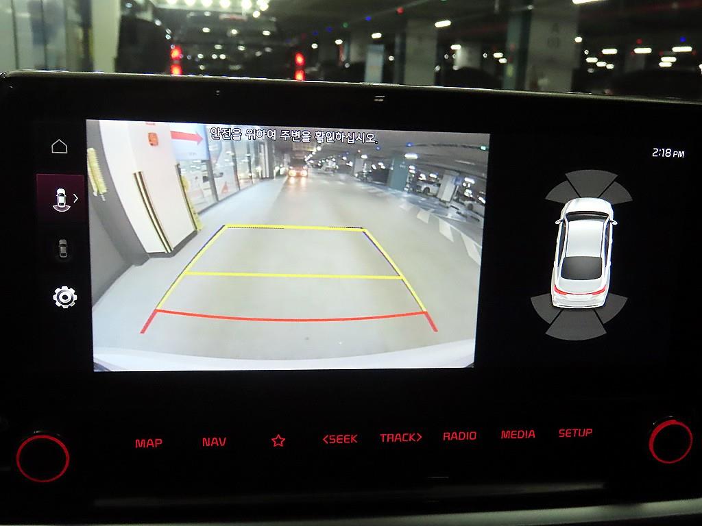 KIA K3 2022 Blanco - Importación desde Corea - HF Imports Iquique - Foto 16