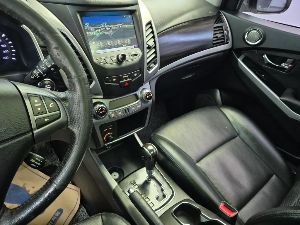 Ssangyong Korando - Vista 10