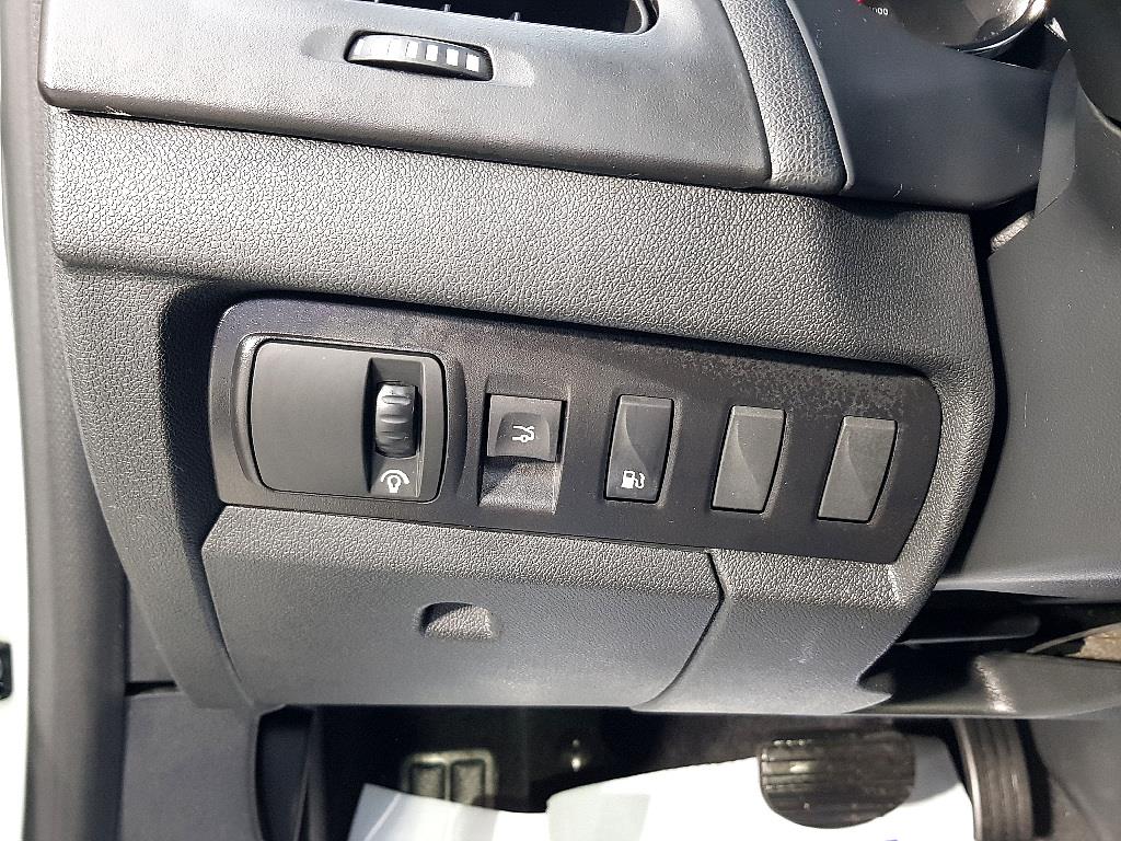 SAMSUNG SM3 - Vista 11