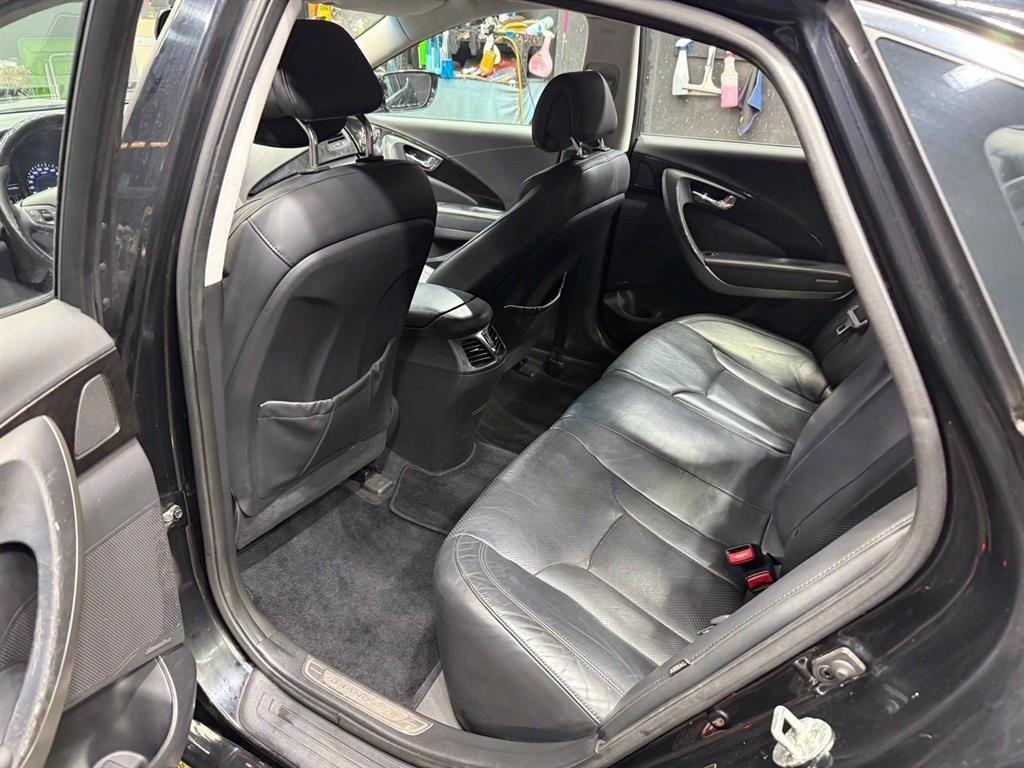 HYUNDAI Grandeur 2011 Negro - Importación desde Corea - HF Imports Iquique - Foto 19