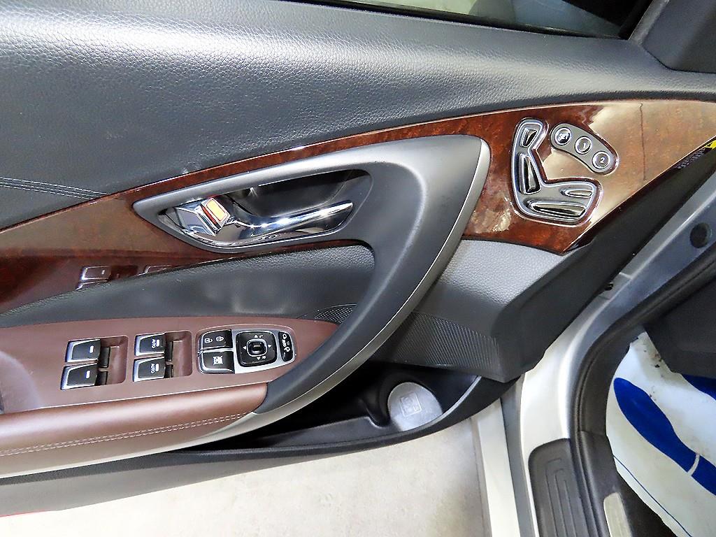 HYUNDAI Grandeur 2015 Gris - Importación desde Corea - HF Imports Iquique - Foto 13