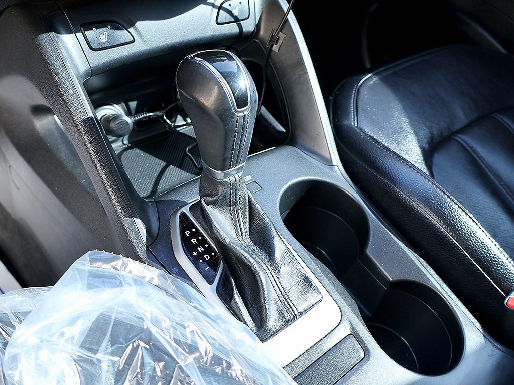 HYUNDAI Tucson 2014 Gris - Importación desde Corea - HF Imports Iquique - Foto 7