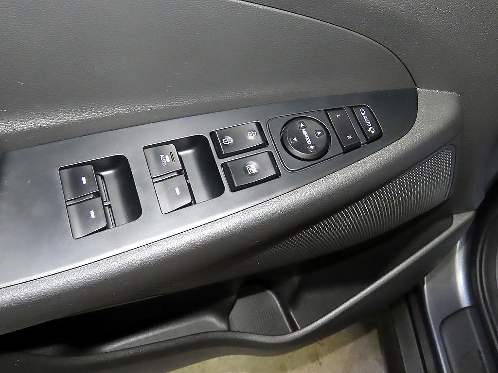 HYUNDAI Tucson 2016 Gris - Importación desde Corea - HF Imports Iquique - Foto 13