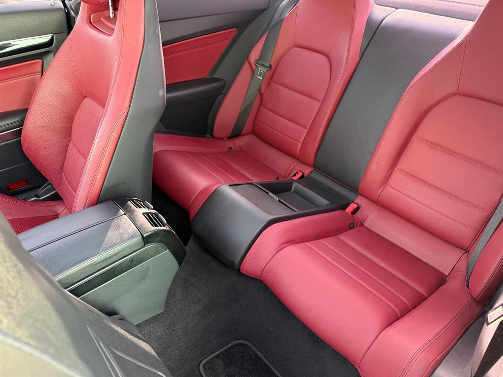 Mercedes Benz E class - Vista 10