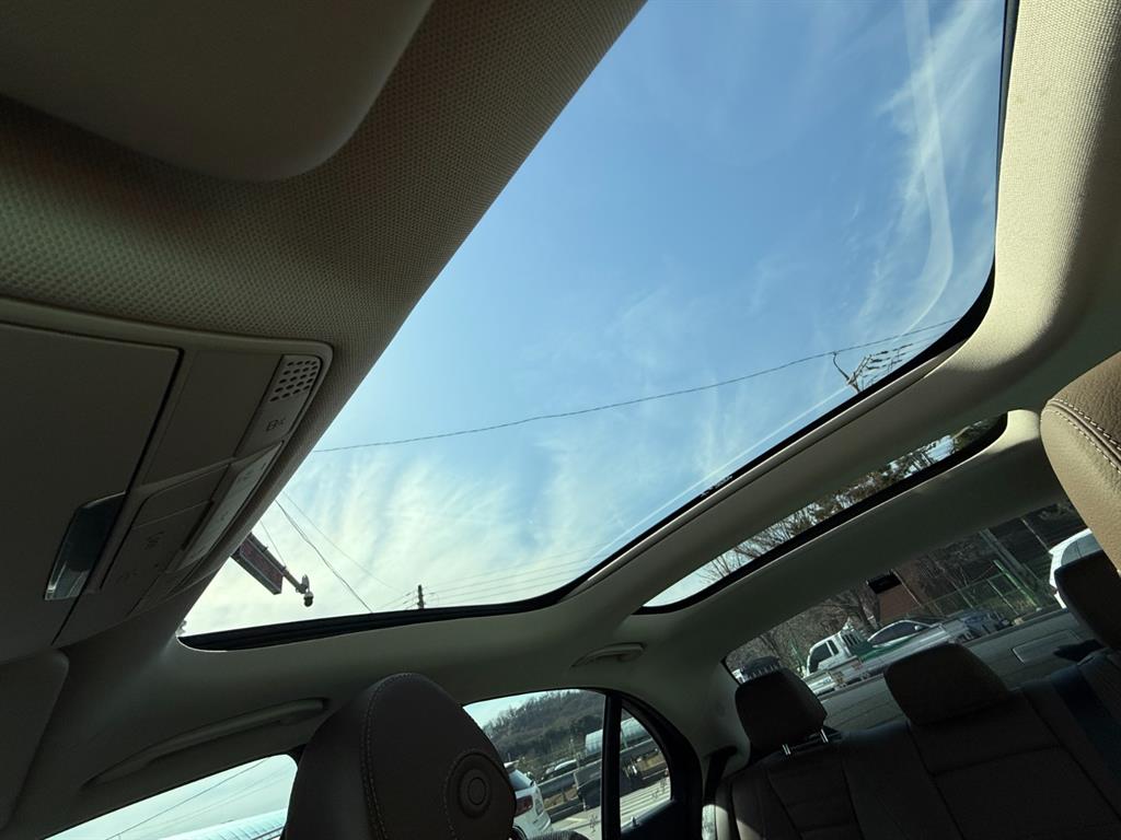 Mercedes Benz E class 2020 Azul - Importación desde Corea - HF Imports Iquique - Foto 14