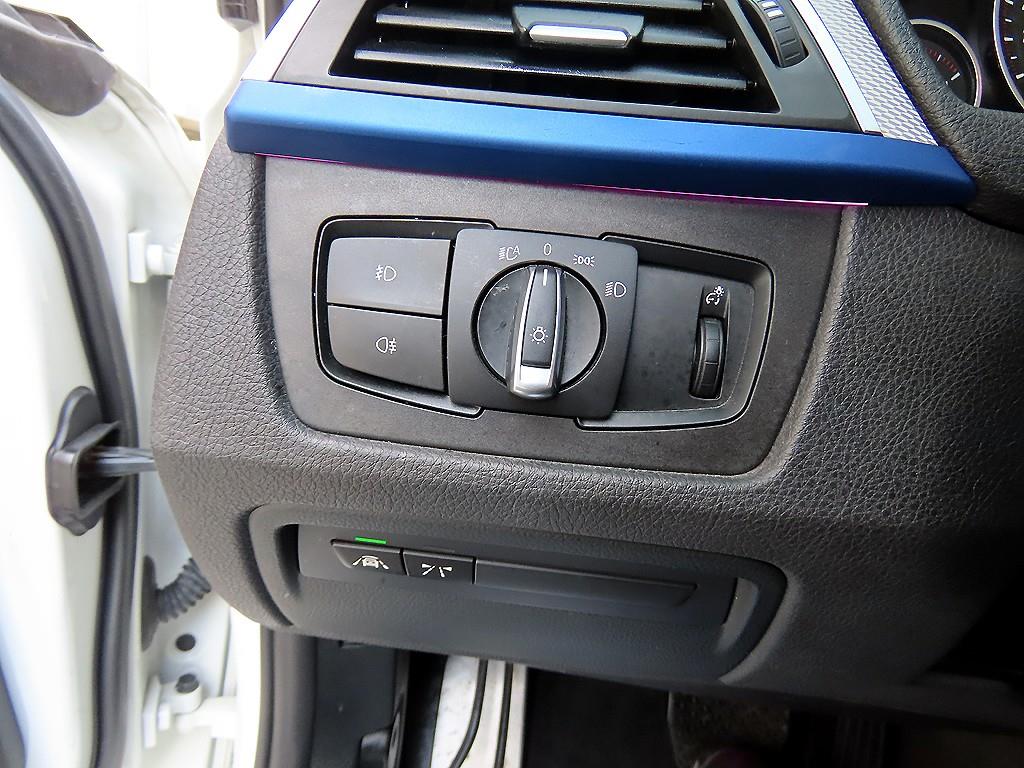 BMW 3 series 2018 Blanco - Importación desde Corea - HF Imports Iquique - Foto 13