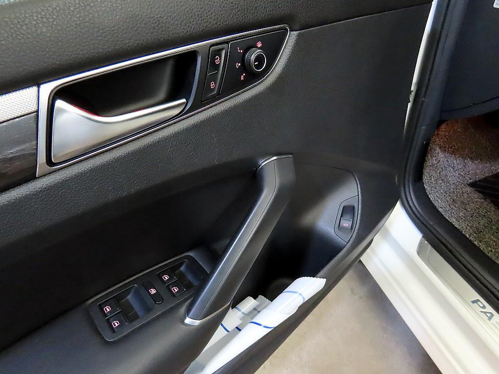 Volkswagen Passat - Vista 11