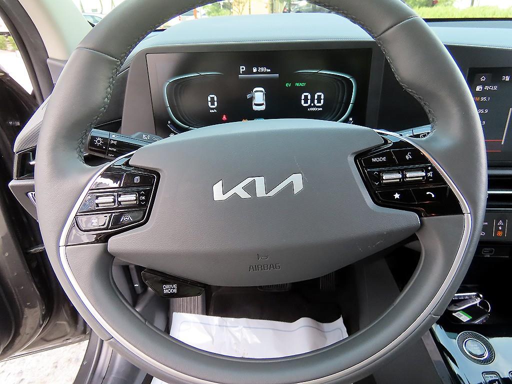 KIA Niro - Vista 8
