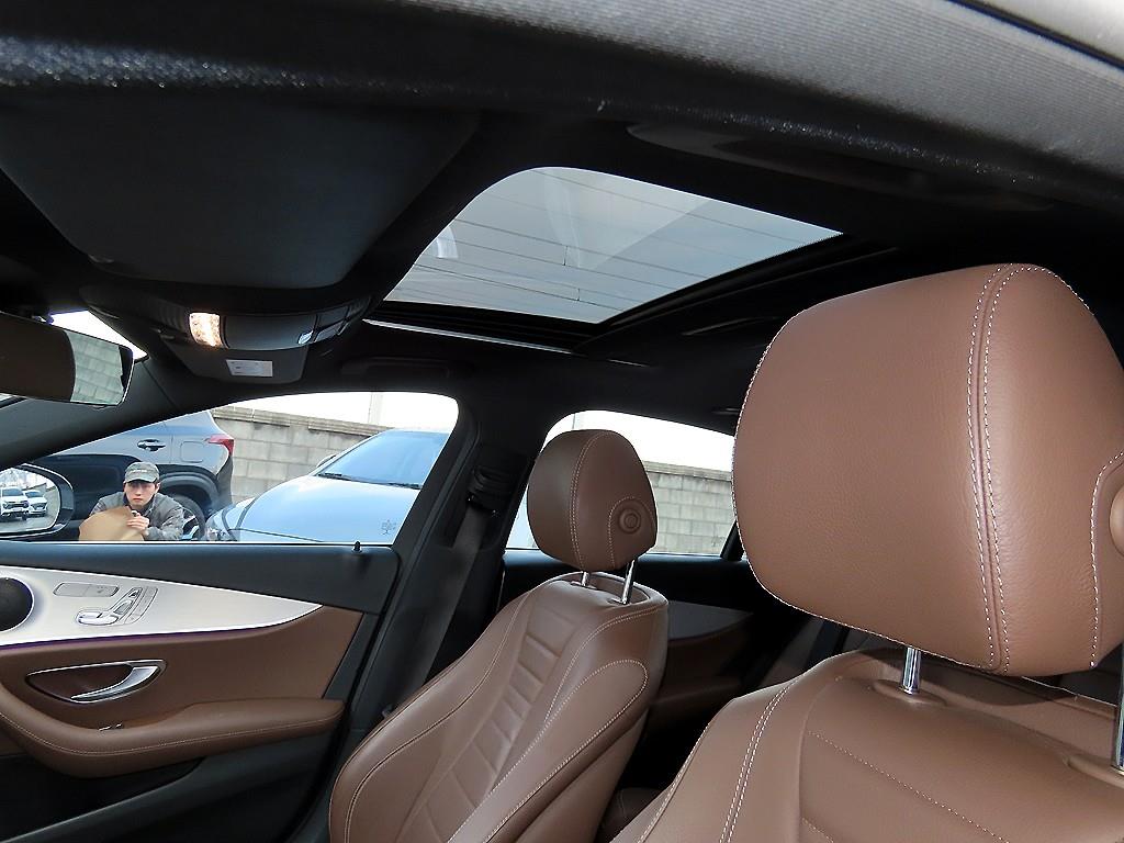 Mercedes Benz E class 2021 Blanco - Importación desde Corea - HF Imports Iquique - Foto 17