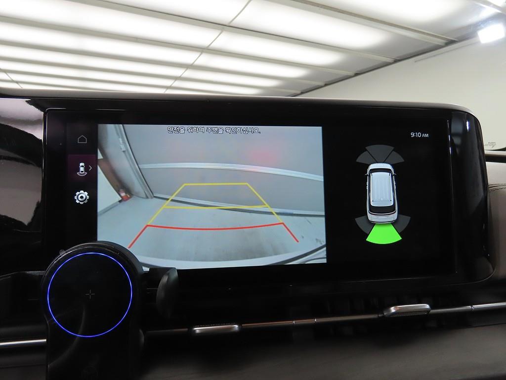 KIA Carnival - Vista 12